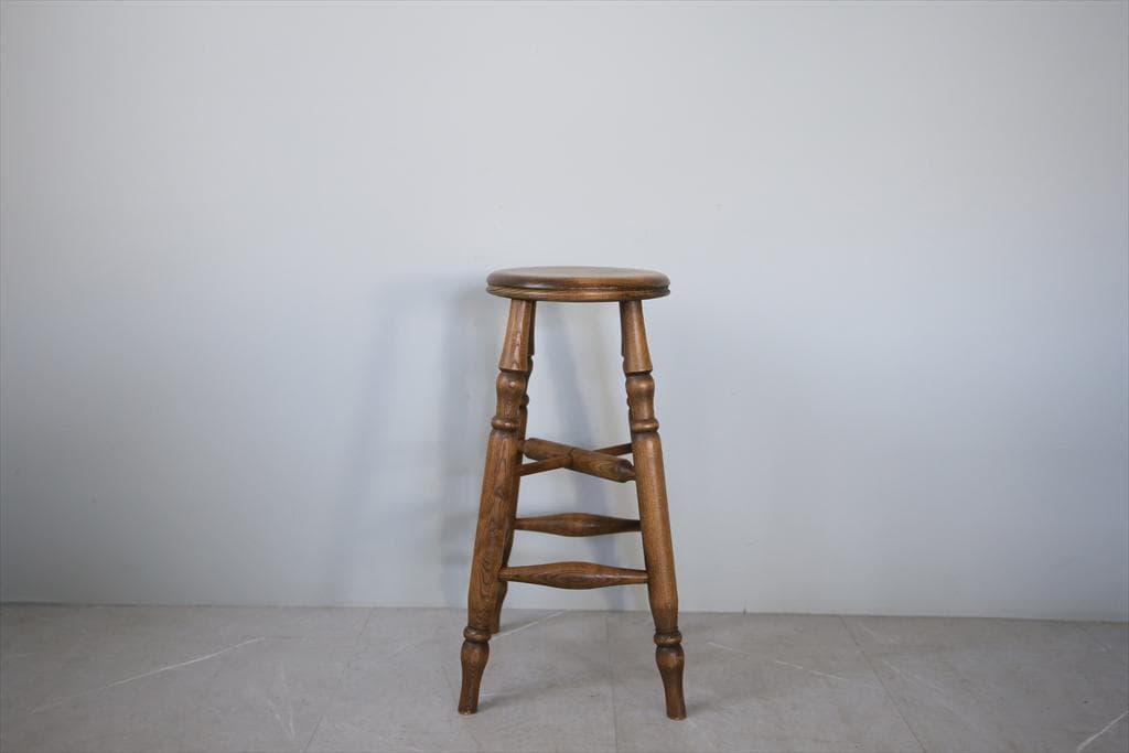 英国アンティーク木製スツール/丸椅子イス/踏み台/腰掛け/飾り棚(92-196)