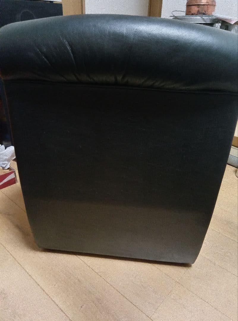 本革ブラックソファ　年代物、美品