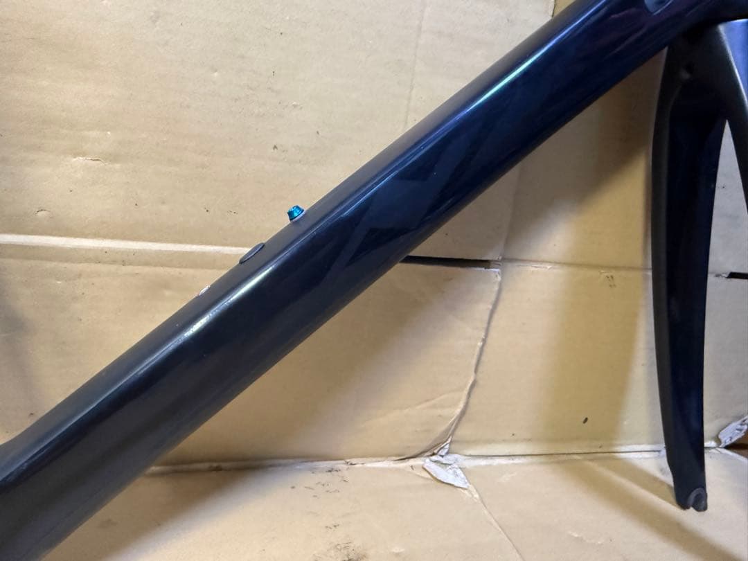 TNI カーボン　ロードバイクフレーム