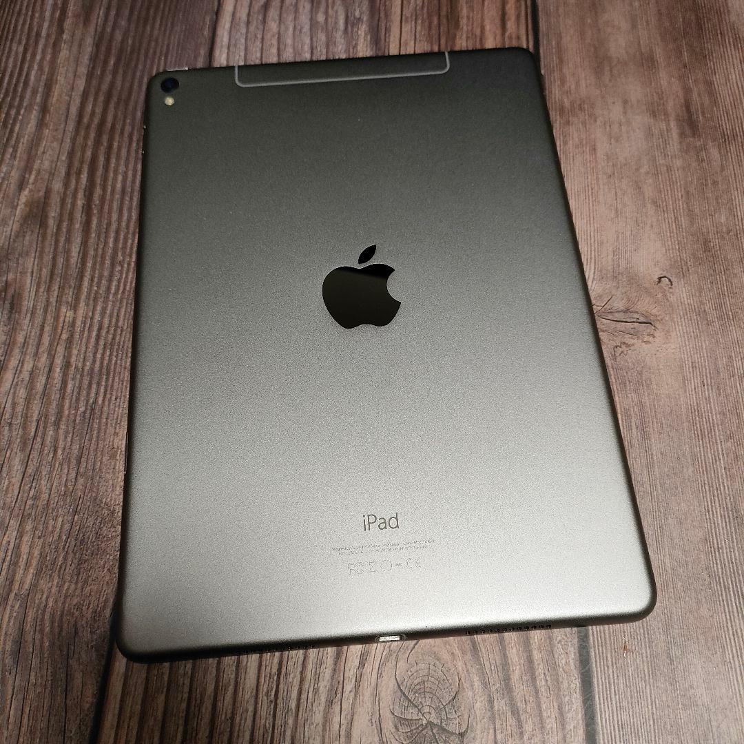 iPad Pro 9.7インチ 32GB SIMフリー スペースグレー 美品