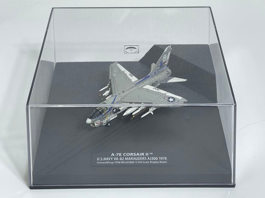 センチュリーウイングス 1/144 A-7E コルセアⅡ マローダーズ 1978
