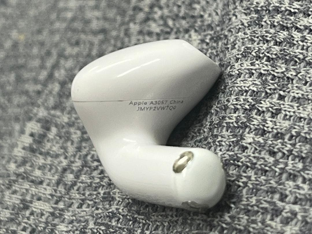 AirPods4 外箱なし識別番号T