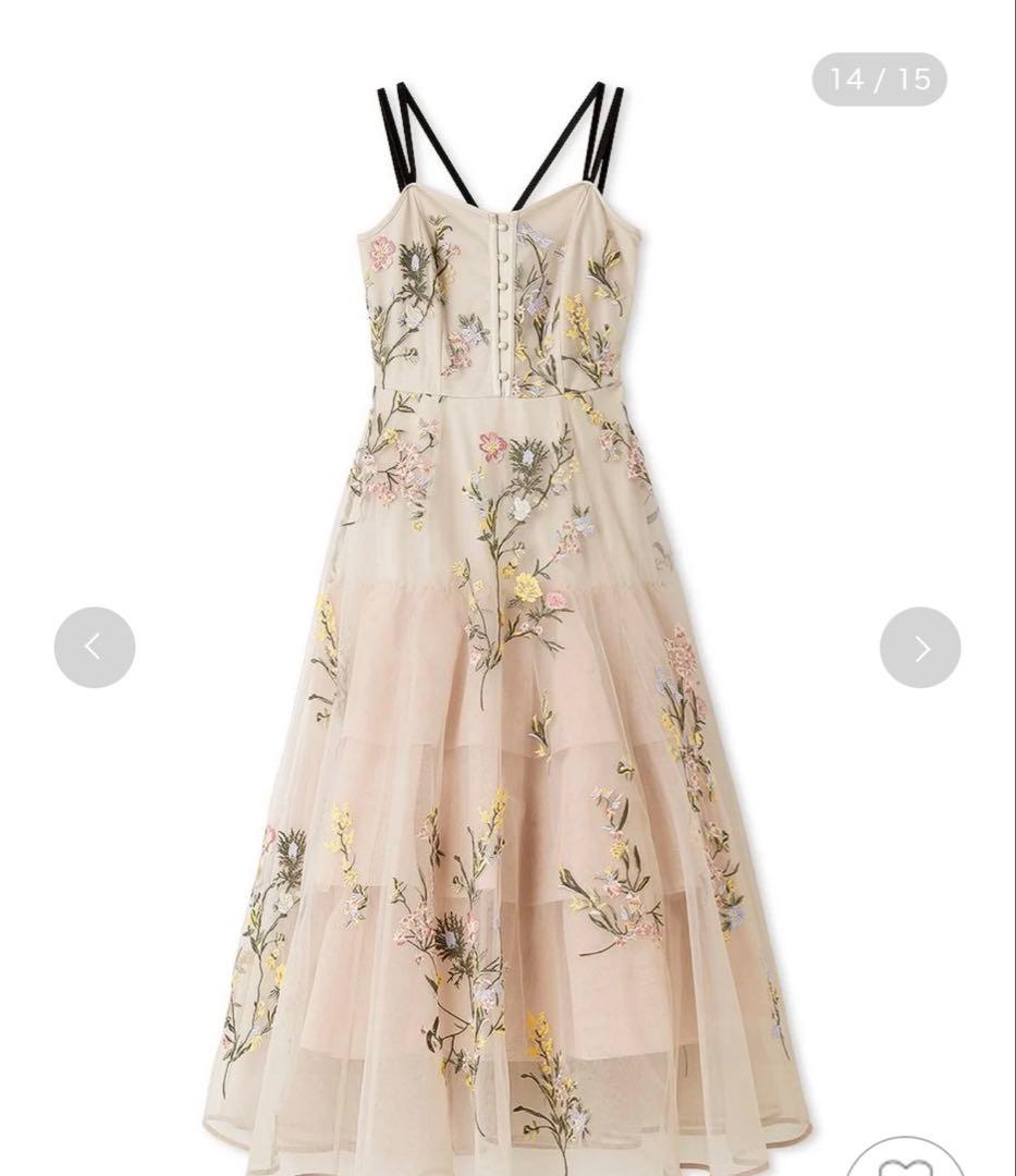 エンブロイダリーチュールドレス