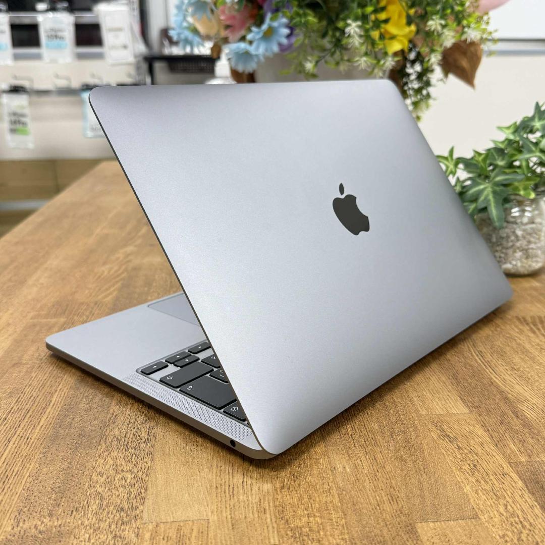 MacBook Pro13インチ M1チップ スペースグレー 2020年送料無料