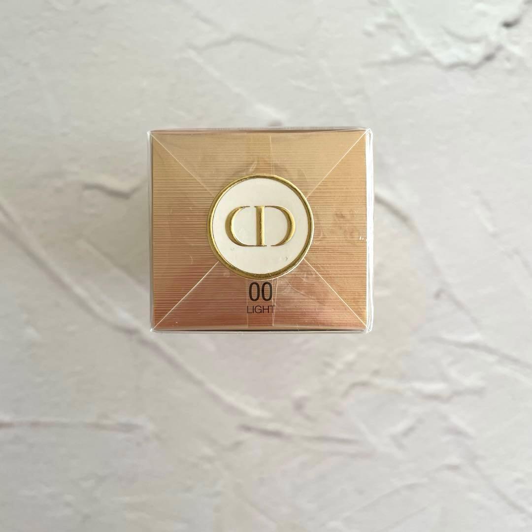 DIOR プレステージ ホワイト ル プロテクター UV ミネラル BB 00