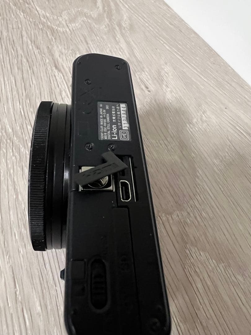 SONY Cyber-shot DSC-RX100 ソニー　ジャンク品