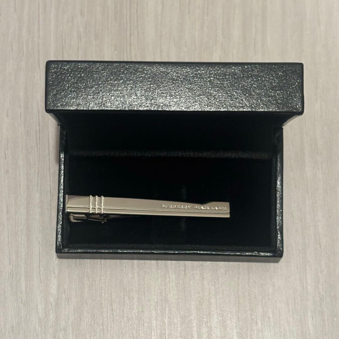 極美品 BURBERRY BLACK LABEL ネクタイピン