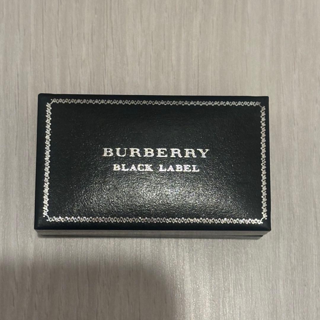 極美品 BURBERRY BLACK LABEL ネクタイピン