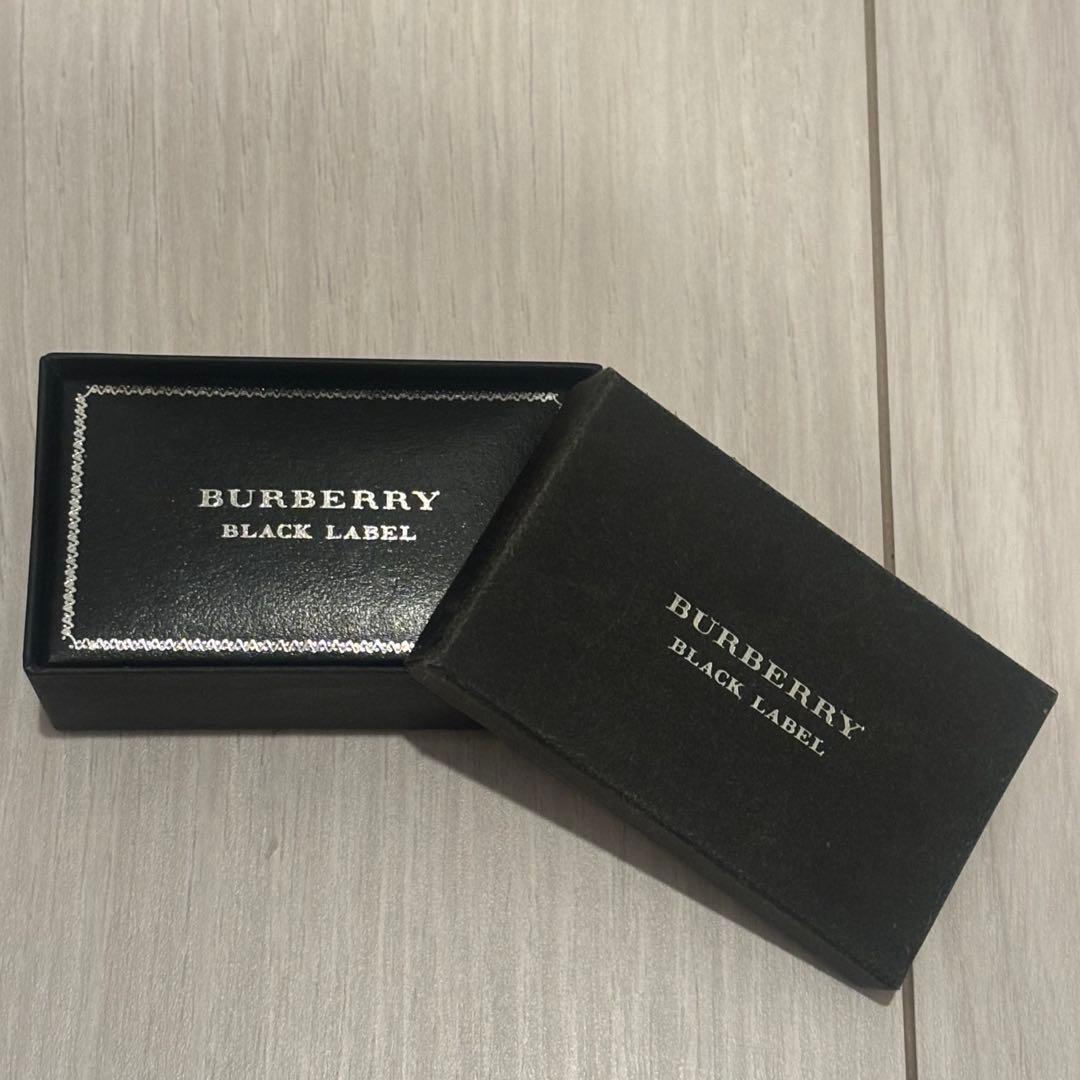 極美品 BURBERRY BLACK LABEL ネクタイピン