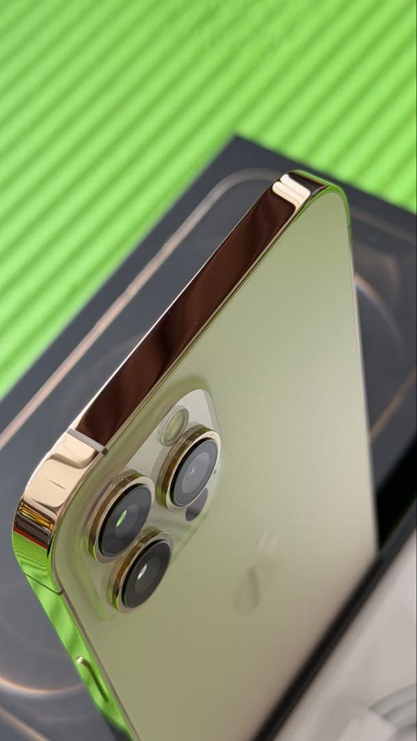 美品　iPhone12 Pro Max 128GB バッテリー92%