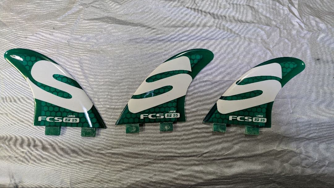 double bubbleサーフボード　7’2”