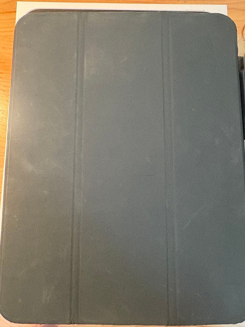 美品　Apple iPad（第10世代）シルバー64GB wifiモデル本体