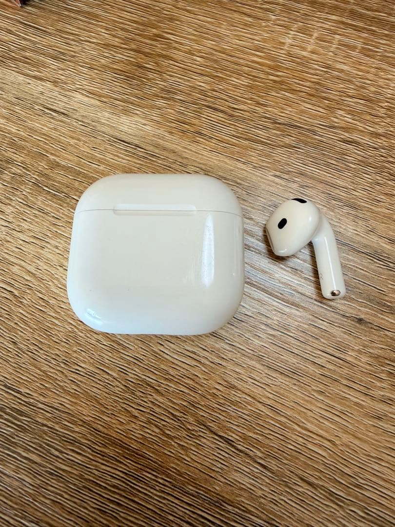 AirPods 4 片耳のみ