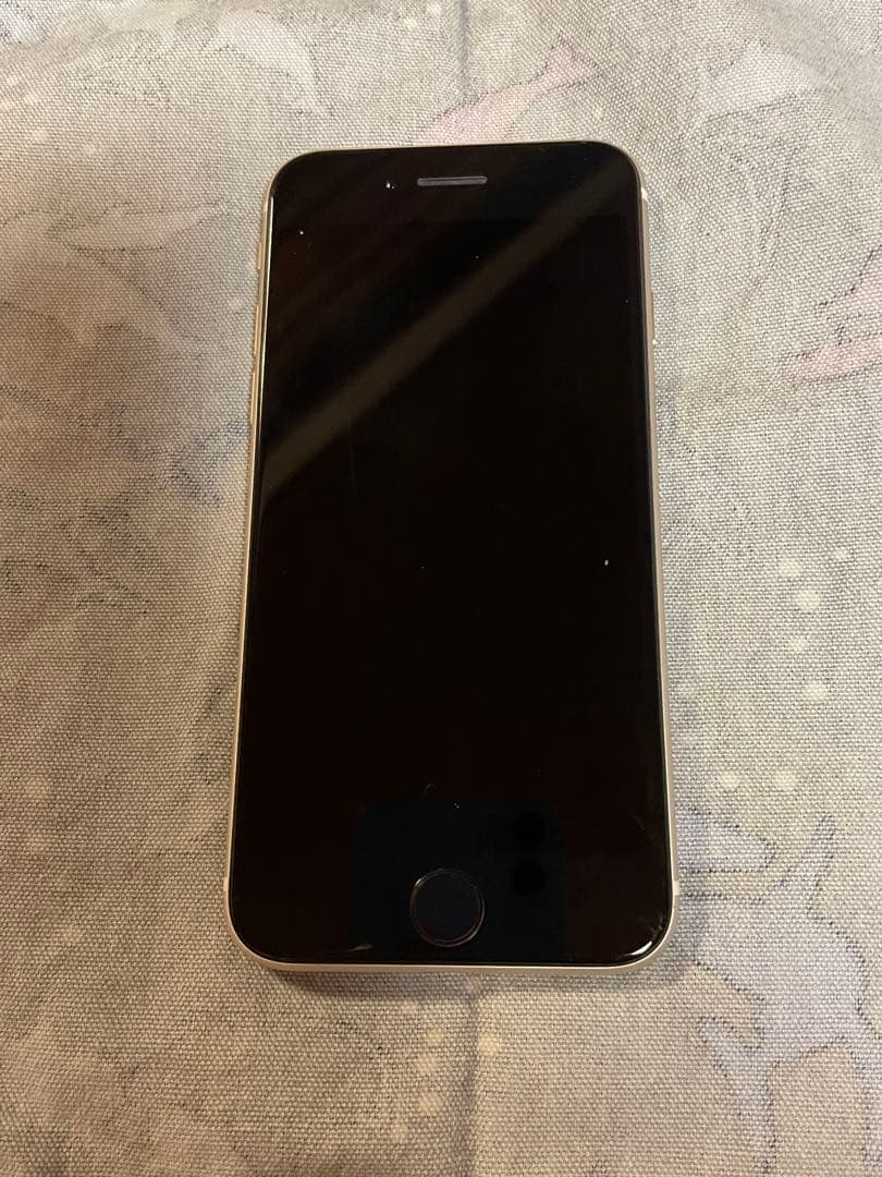 iPhoneSE 第三世代 ホワイト　128ギガ