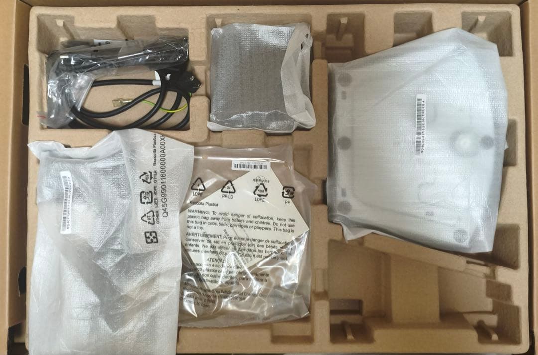 Dell 27インチWQHDモニター SE2723DS