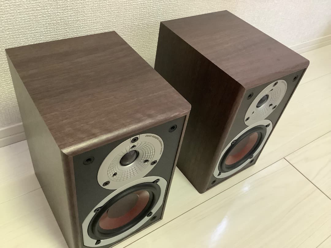 DALI SPEKTOR 1 ウォルナット