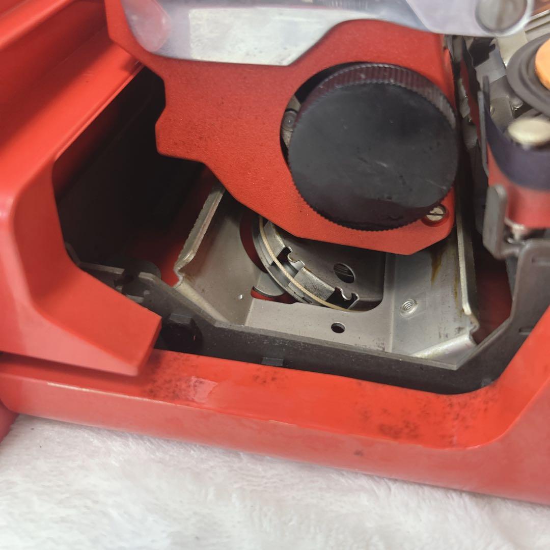 Olivetti Valentine タイプライター　レッド オリベッティ