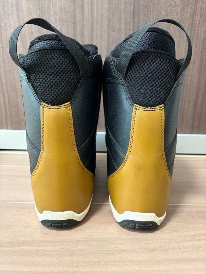 【キティ】LASTARTS スノボードブーツ レディース　ボアシステム