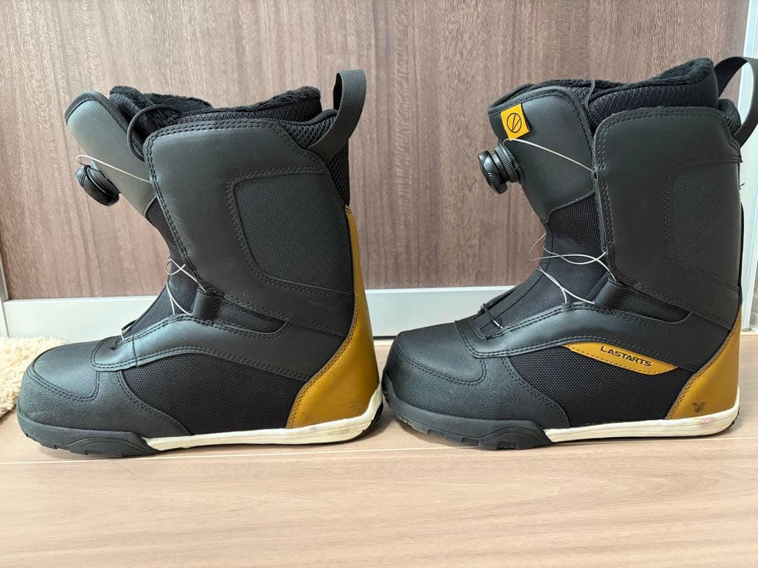 【キティ】LASTARTS スノボードブーツ レディース　ボアシステム