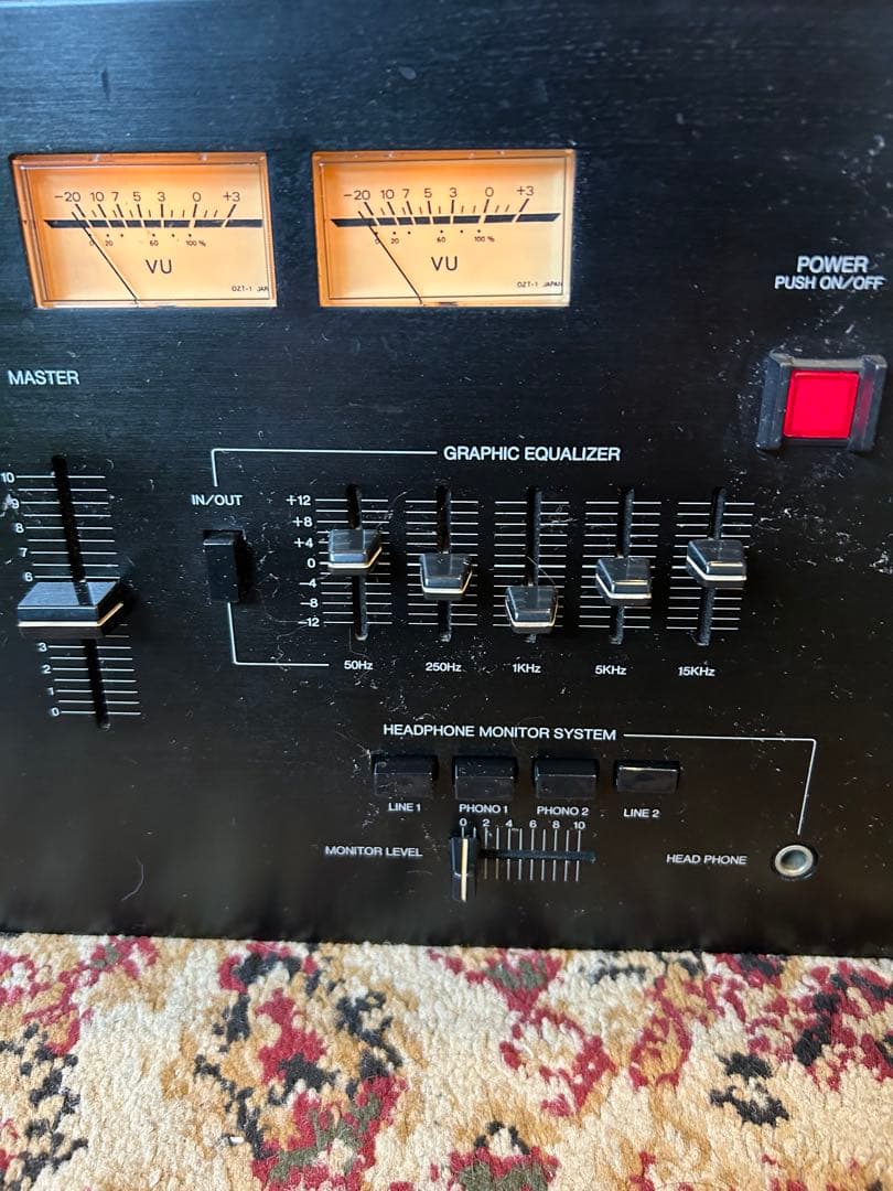 Vesta FIRE DSM-310 DJミキサー