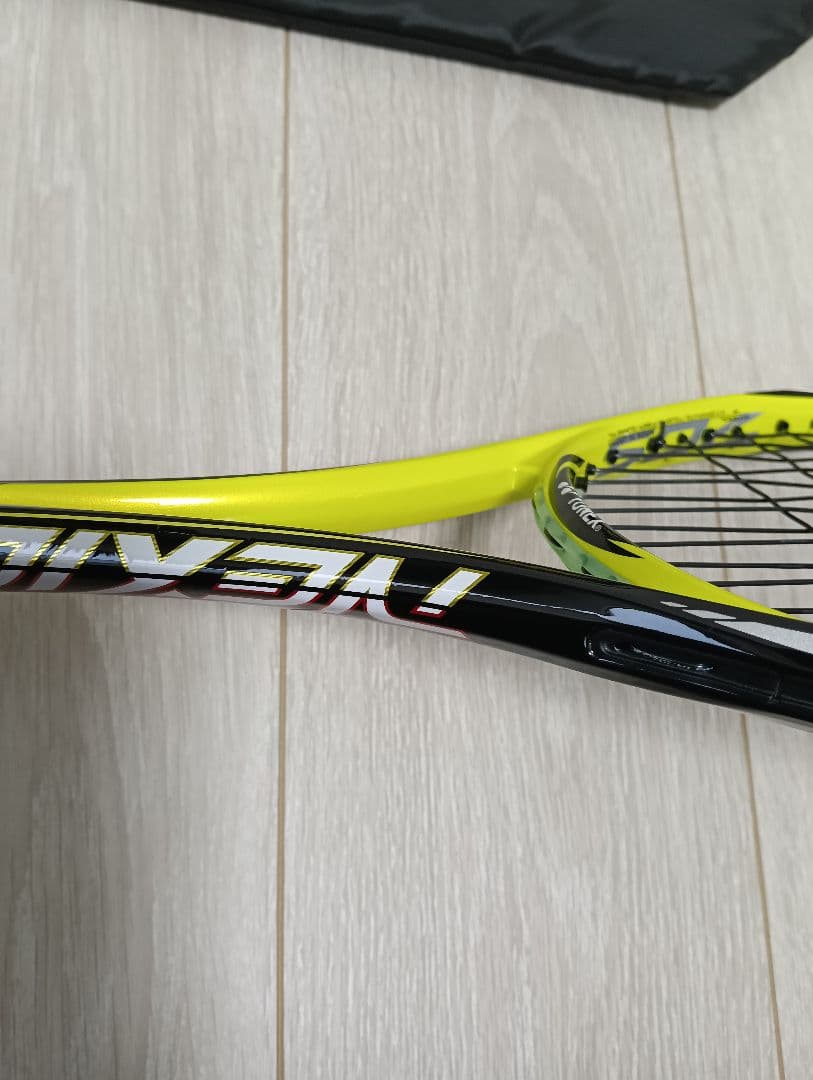 ヨネックス　NEXIGA 70S