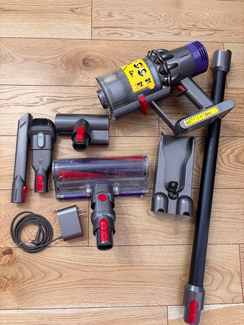 Dyson V12コードレススティッククリーナー