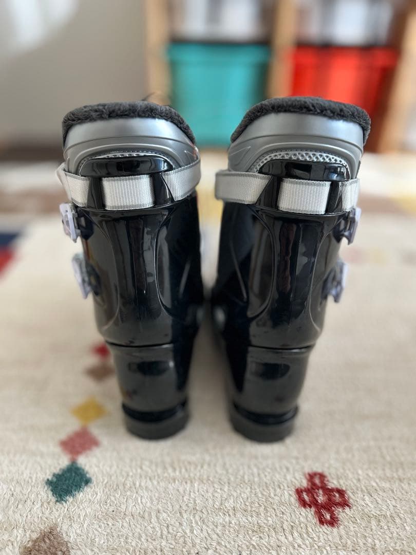 つむママ　新品　HELD Kronos-55 スキーブーツ　28cm