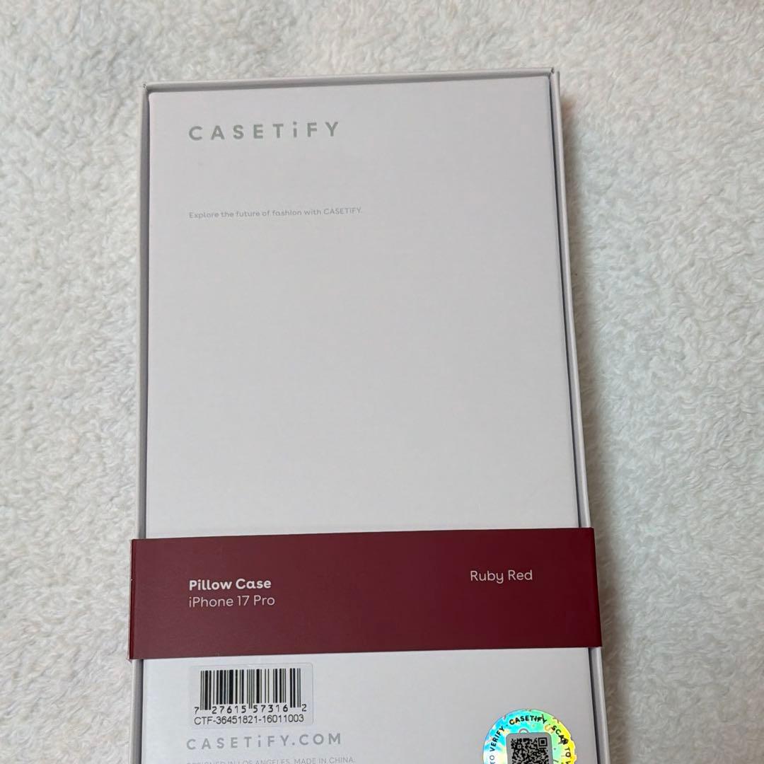 CASETiFY iPhone17Pro ピローケース ルビー レッド