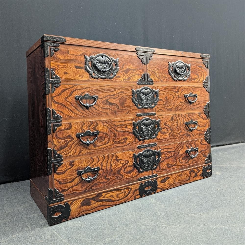 美品　岩谷堂箪笥　欅産業　うるし　欅 ケヤキ　整理箪笥　タンス　箪笥　チェスト