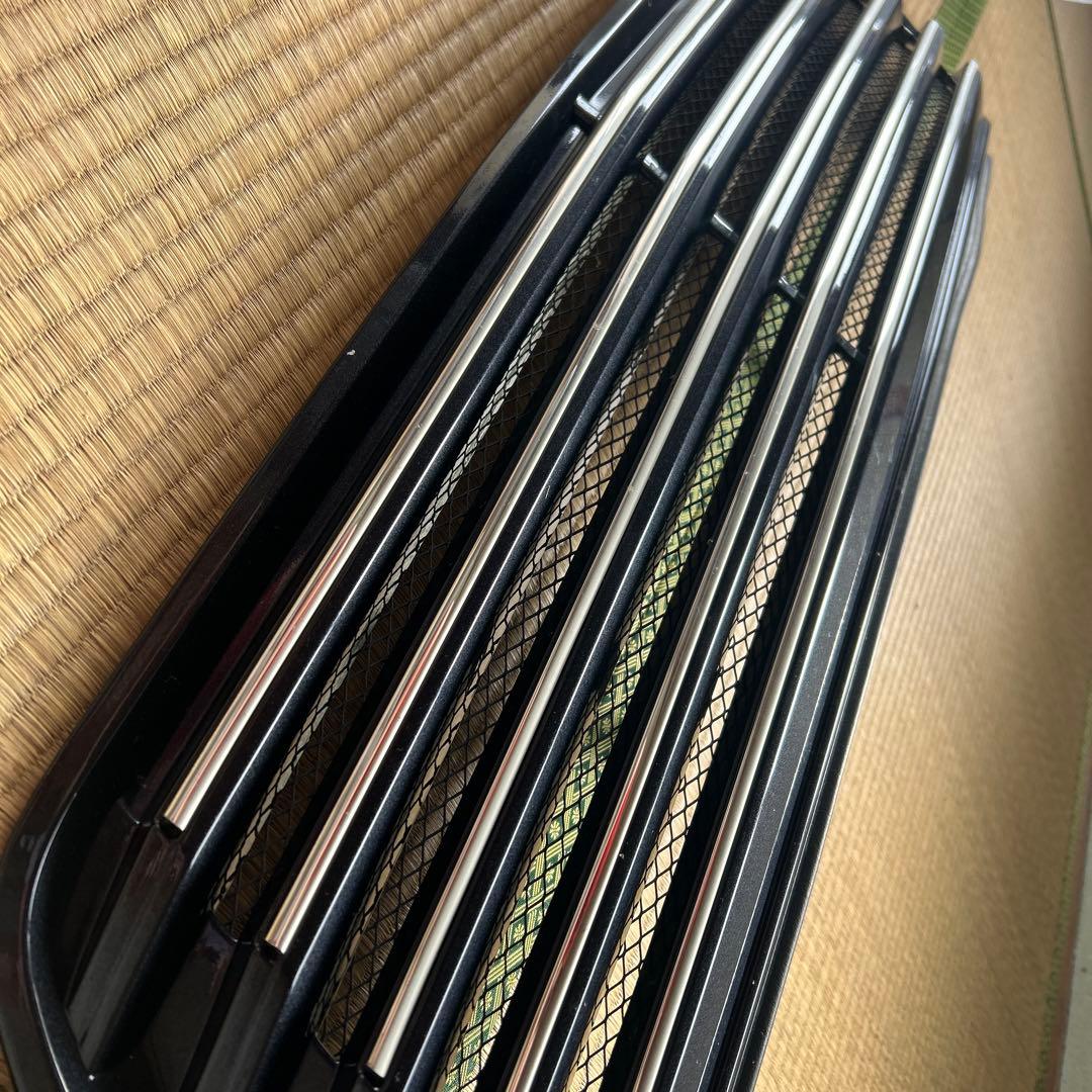 20ヴェルファイア　フロントグリル