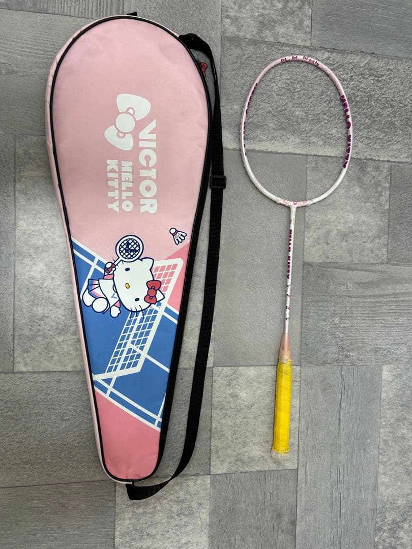 キティーちゃん　ハローキティ　ラケット　バドミントン　HELLO KITTY