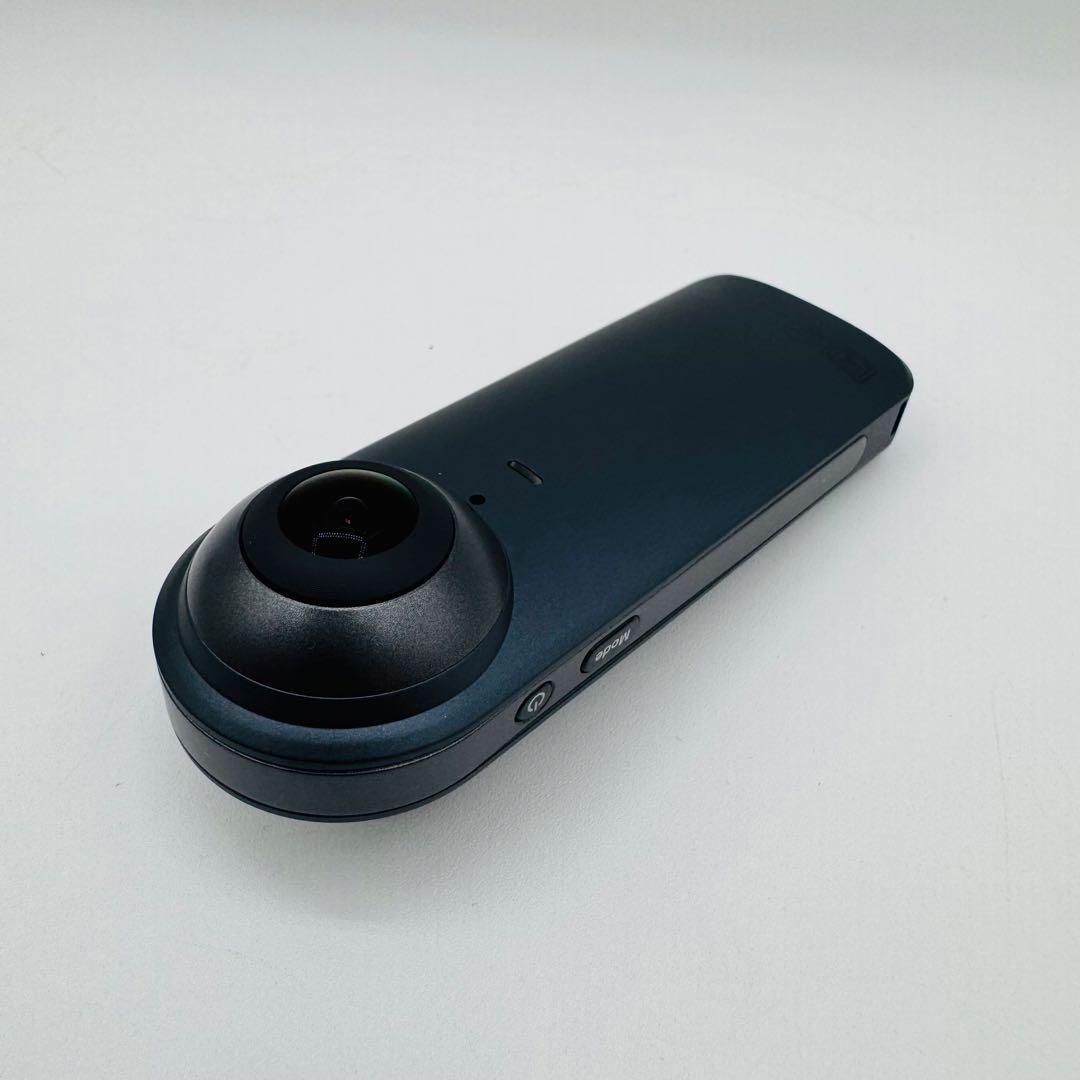 【極美品】ELECOM OCAM-VRW01BK [360°カメラ4K]