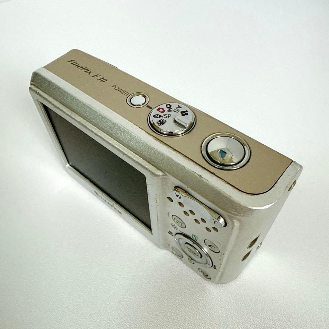 【動作確認済み】フジフィルム FinePix F30 シルバー コンデジ