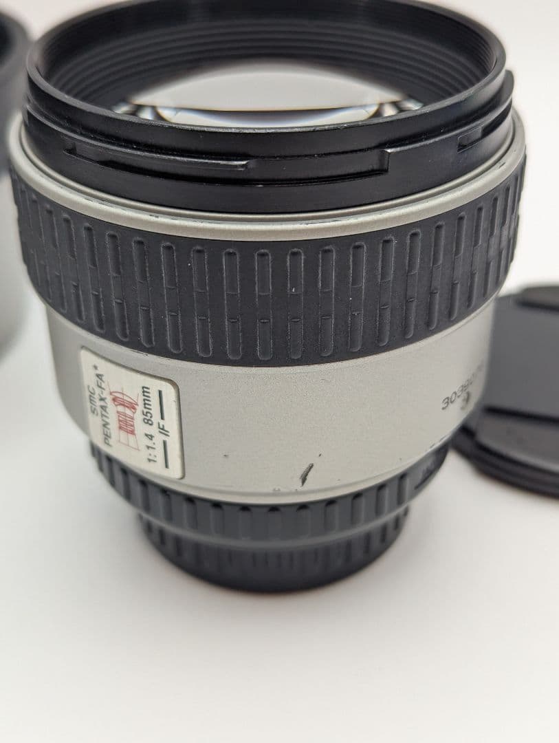 PENTAX FA★ 85mm F1.4 IF