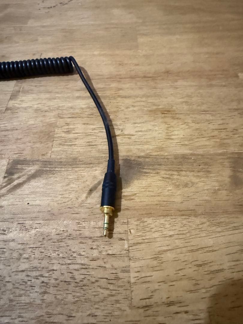 SONYソニー MDR-7506 スタジオモニターヘッドホン