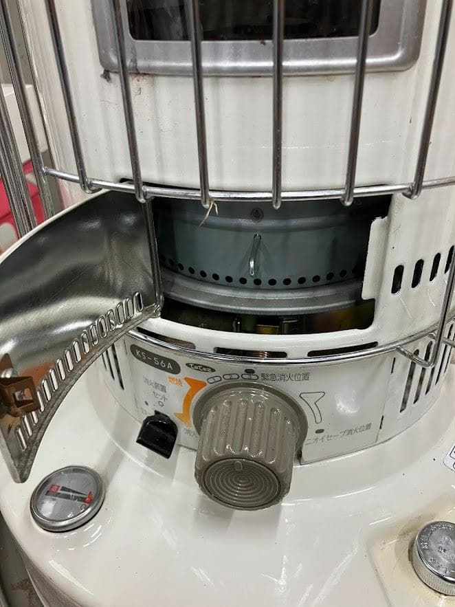 トヨトミ　石油ストーブ　KS-56A