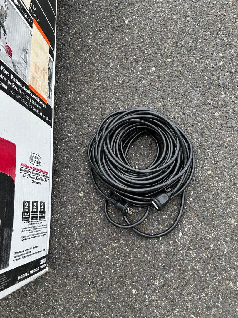 TORO 電動スノーショベル Toro 38361（20M防雨延長コード付き）