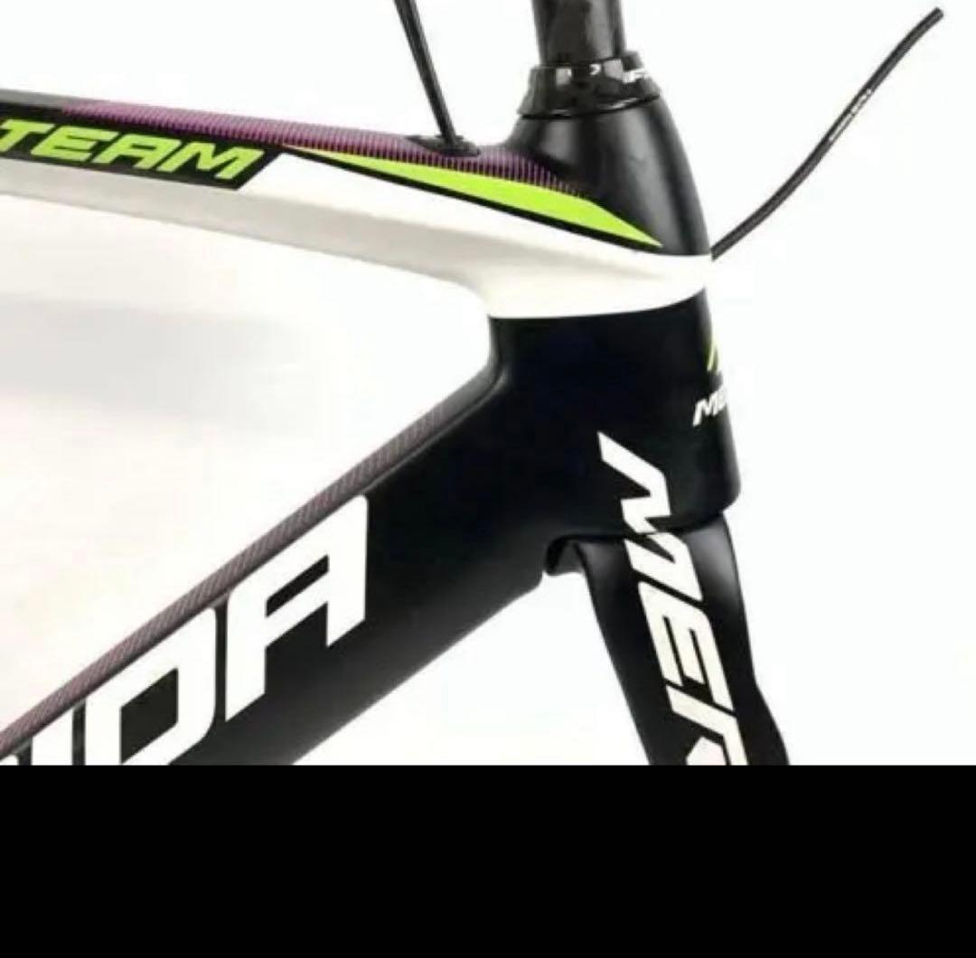 メリダ　リアクト　チーム　カーボンフレーム