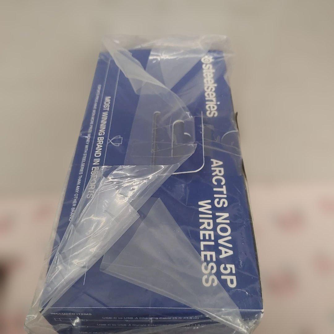 ヘッドホン 601464 ARCTIS NOVA 5P WIRELESS