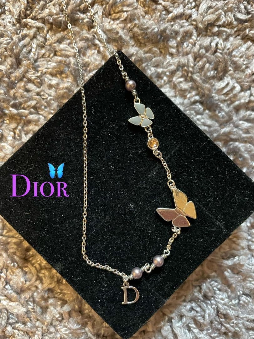 Dior☆レアデザイン！バタフライモチーフのアシメネックレス☆