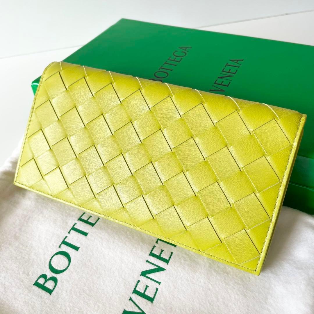 【ほぼ新品】BOTTEGA VENETA ボッテガ 長財布 イントレチャート