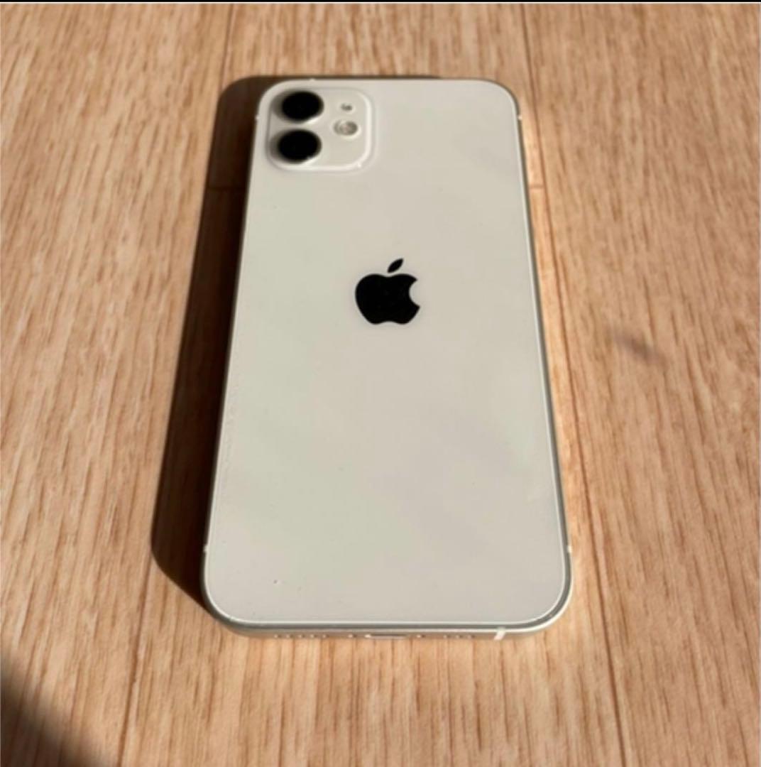 Apple iPhone 12 64GB 【バッテリー75% ・SIMフリー】