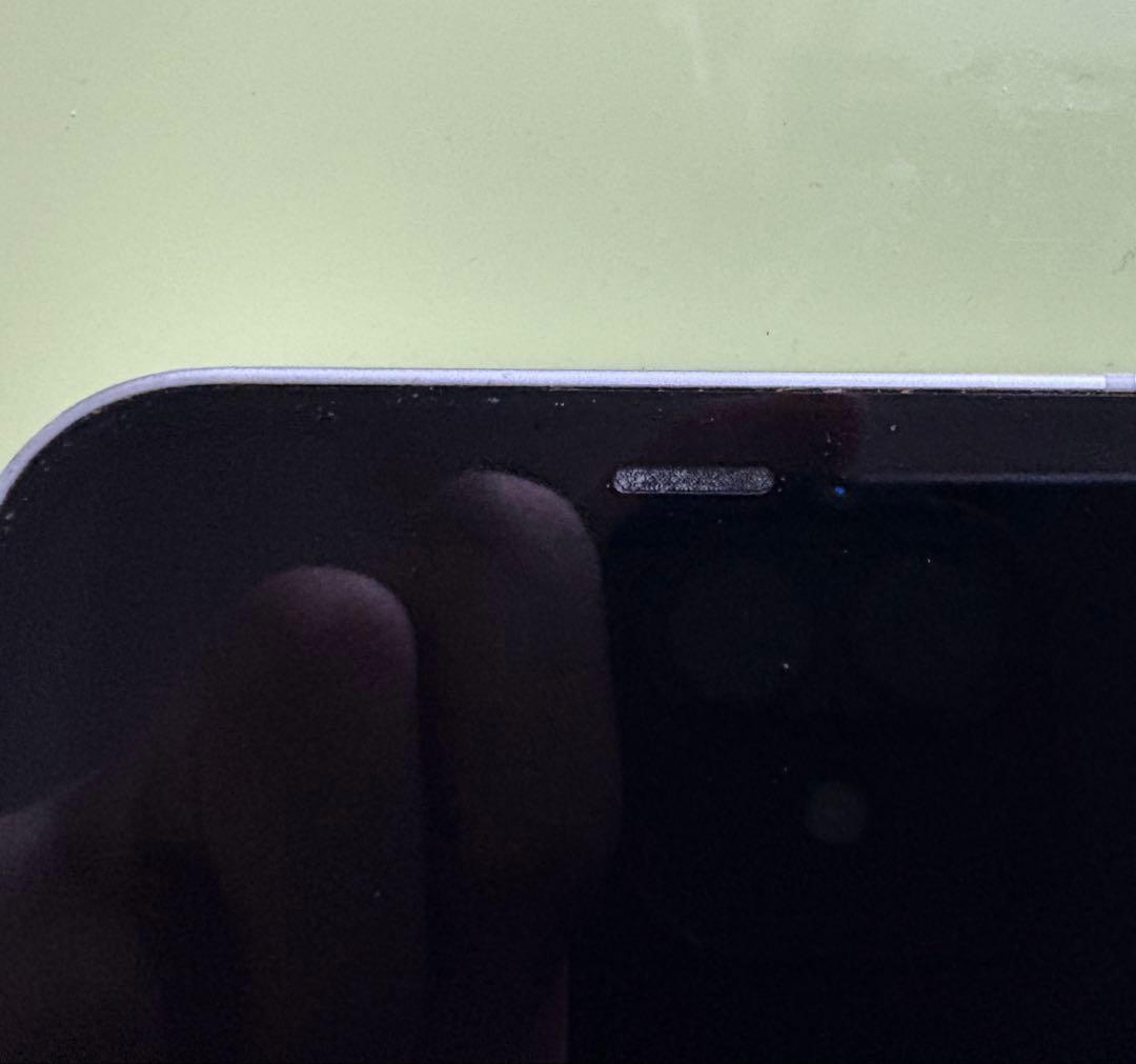 Apple iPhone 12 64GB 【バッテリー75% ・SIMフリー】