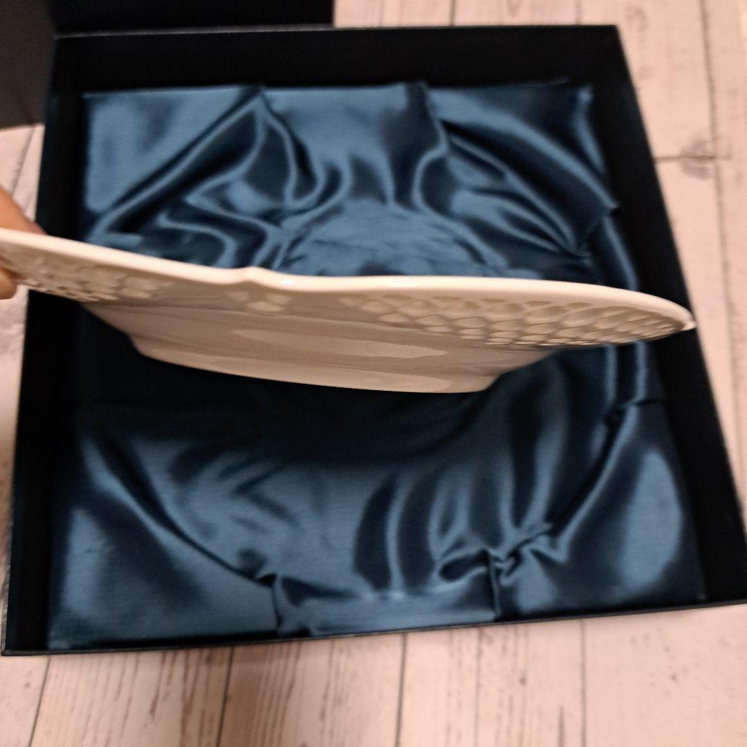 r*o様 【新品未使用箱付き】MEISSEN 青い花　メッシュプレート