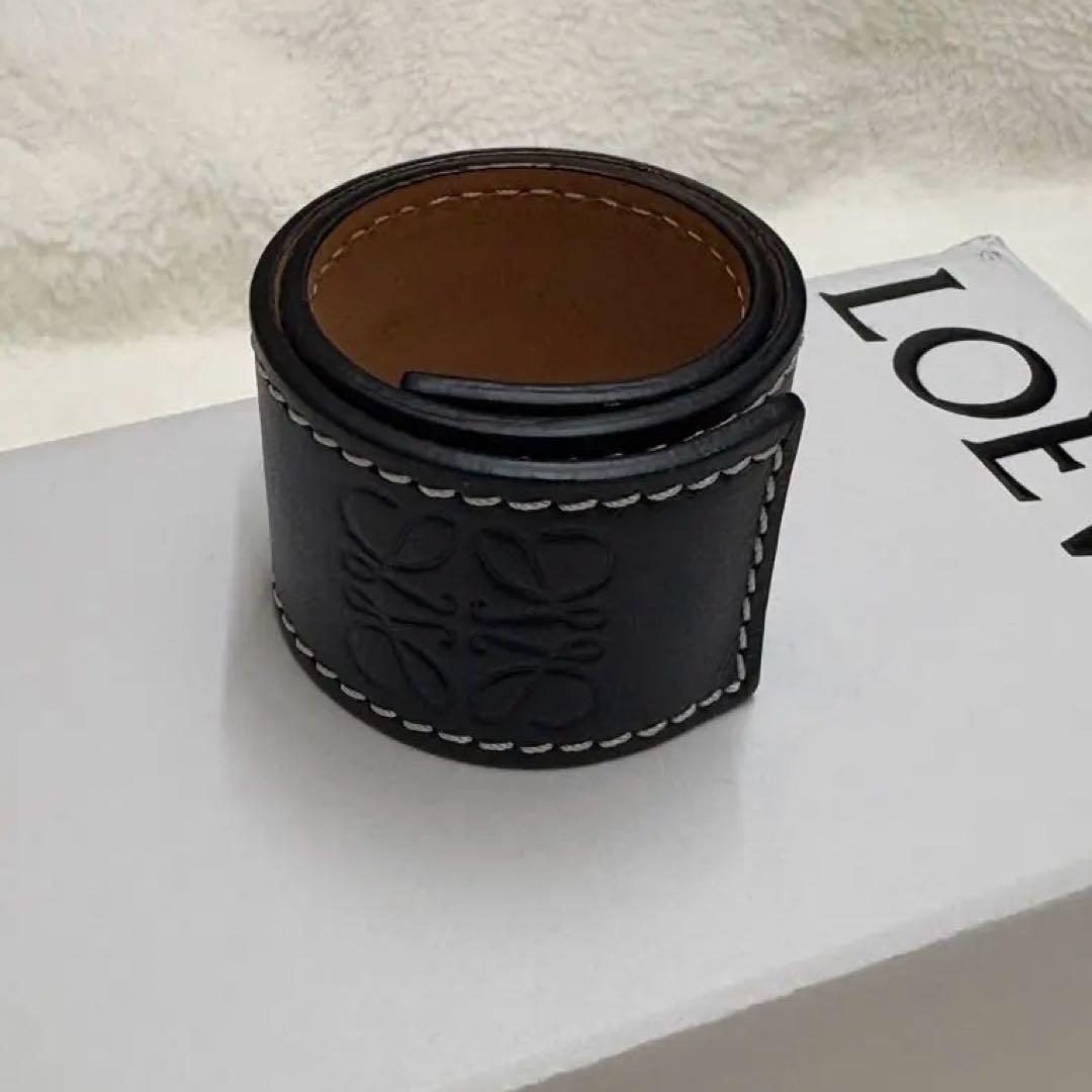 LOEWE スラップ ブレスレット スモール (カーフ)