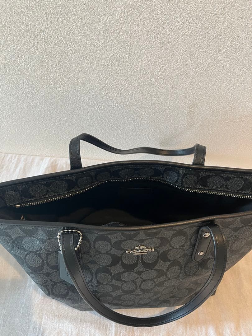 COACH コーチ バッグ ブラック シグネチャー柄 レザー