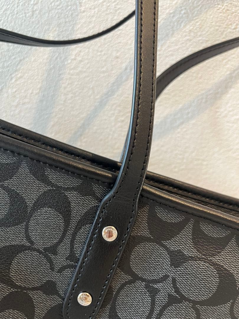 COACH コーチ バッグ ブラック シグネチャー柄 レザー