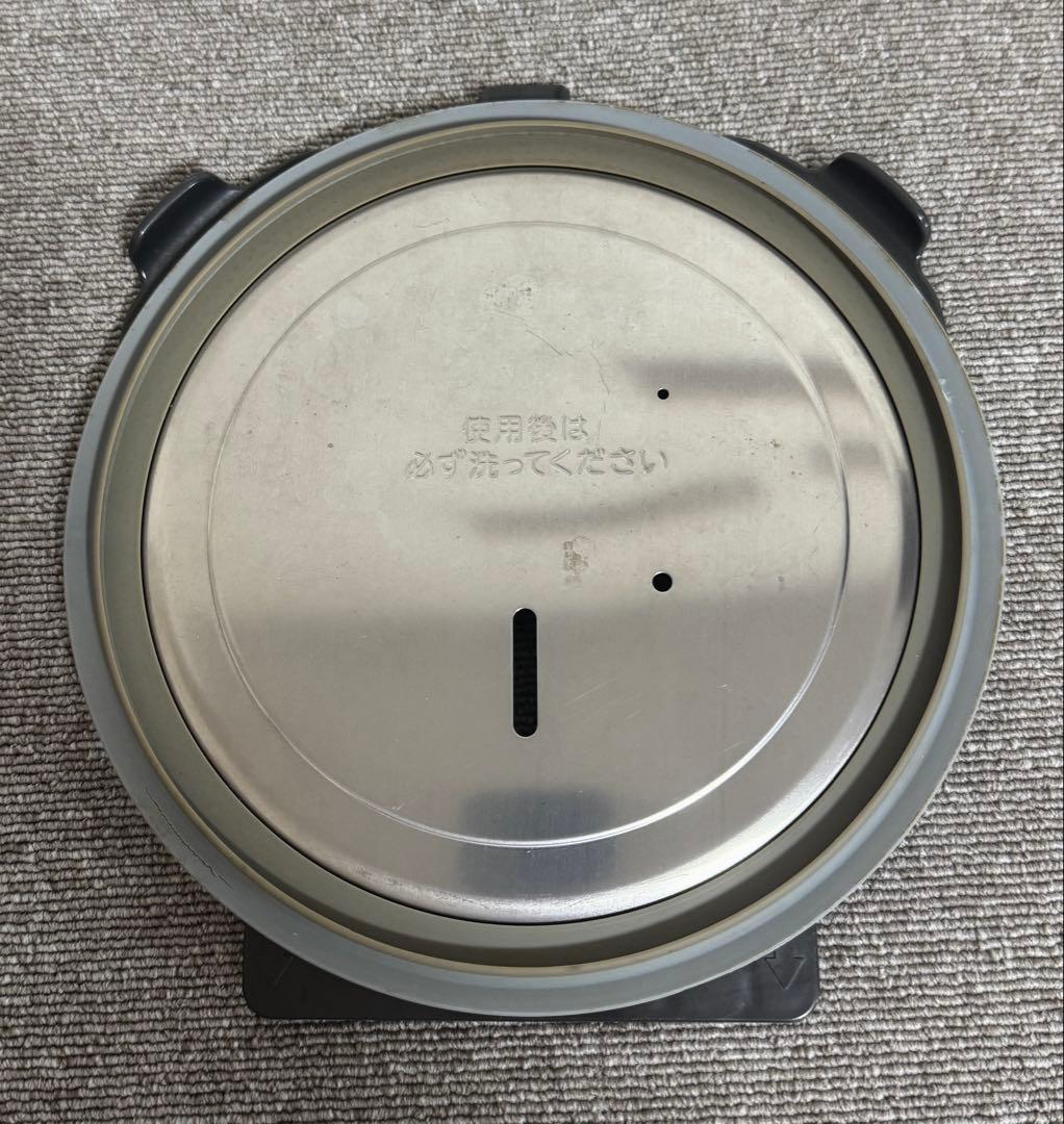 N*g様 【ジャンク】東芝TOSHIBA IH炊飯器 RC-18VXV 10合炊