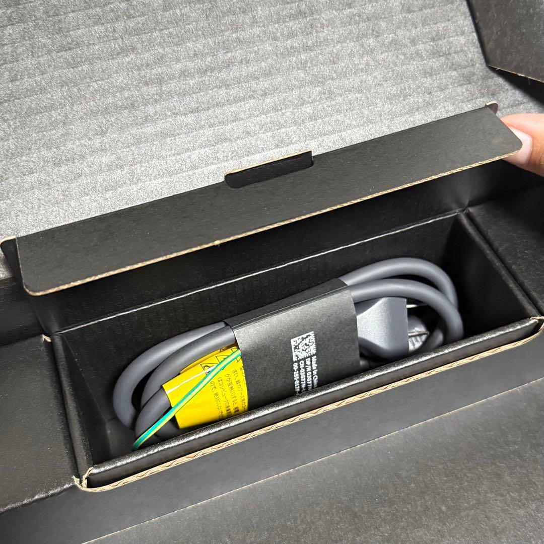 DELL XPS 13 Plus(9320) Officeなし