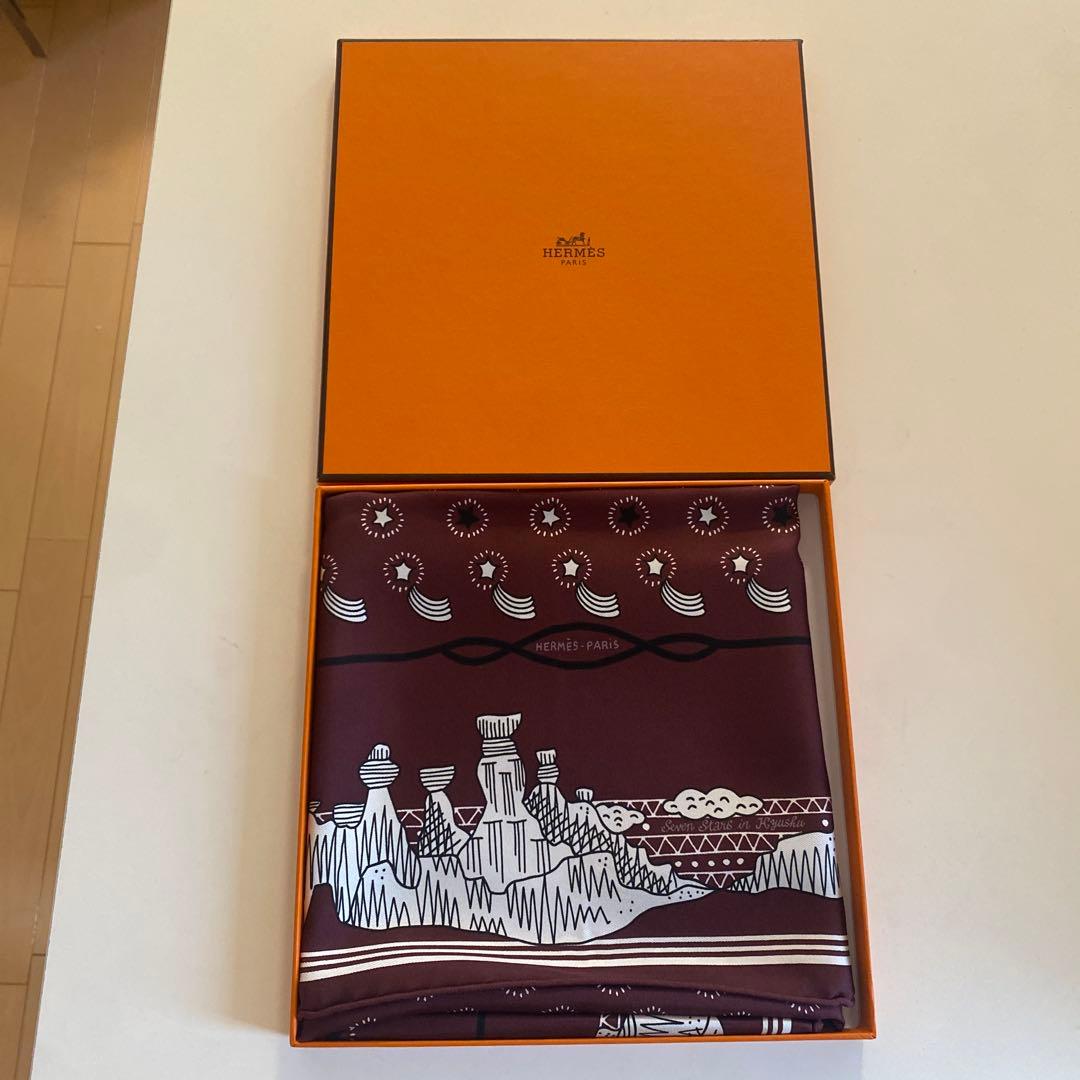 HERMES バーガンディ シルク スカーフ